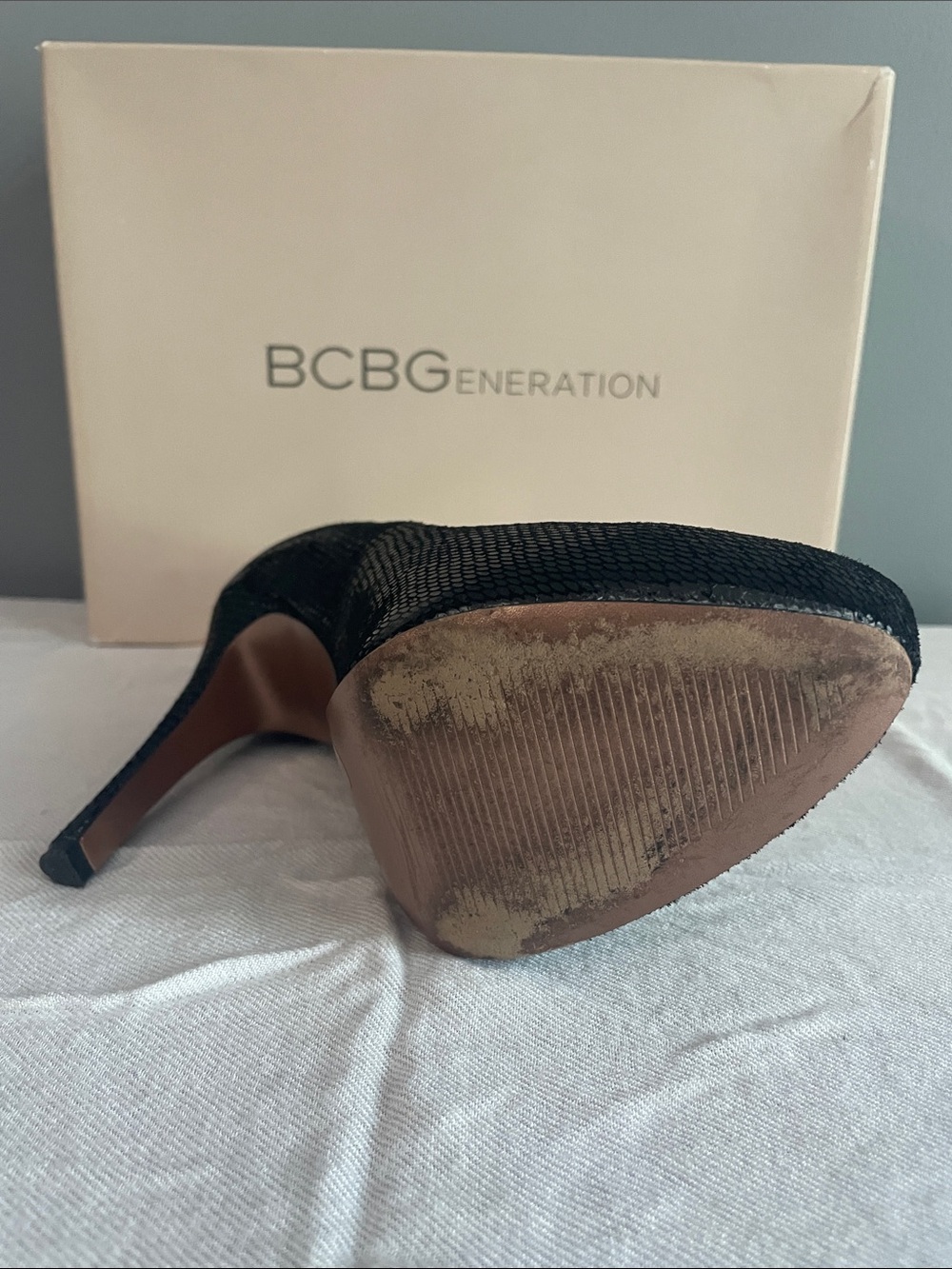 BCBG Black Textured Platform Stiletto Pumps - Picture 6 of 8